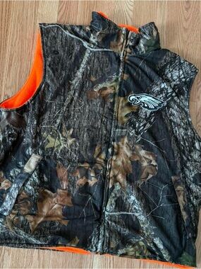 Philadelphia Eagles Camo Reversible Vest - Orange Lining mossy oak Custom